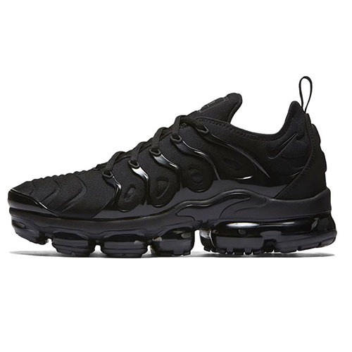 Nike-Air-Vapormax-Plus-”Triple-Black”-924453-004