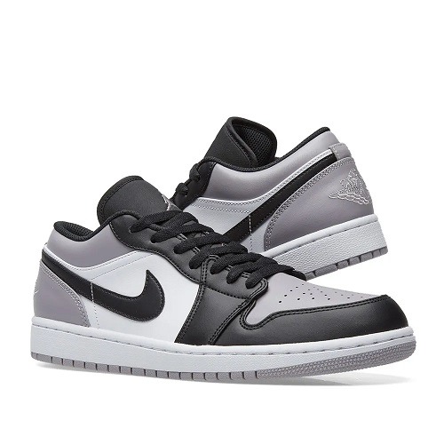 04-04-2018_nike_airjordan1low_whiteatmospheregrey_black_553558-110_mo_7 air jordan black toe