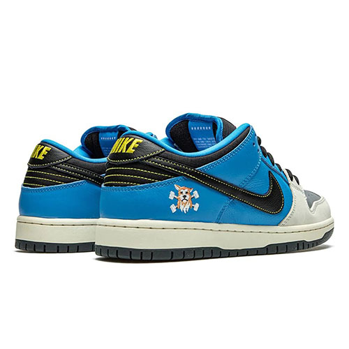 nike dunk instant skateboards