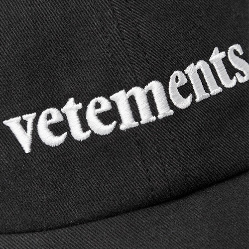 Vetements x Reebok Baseball Cap in Black_3 vetements reebok cap black