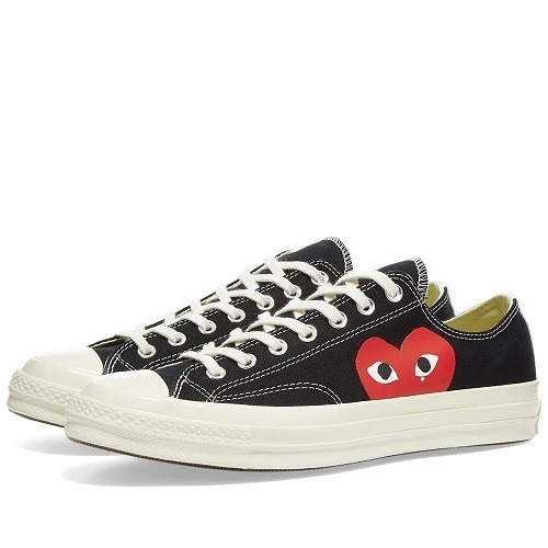 play converse black low