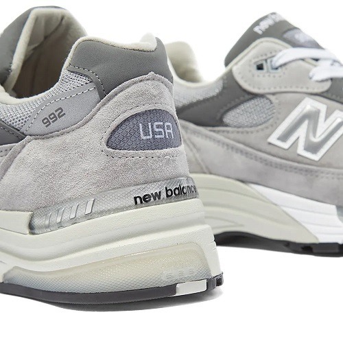 New Balance M992GR USA