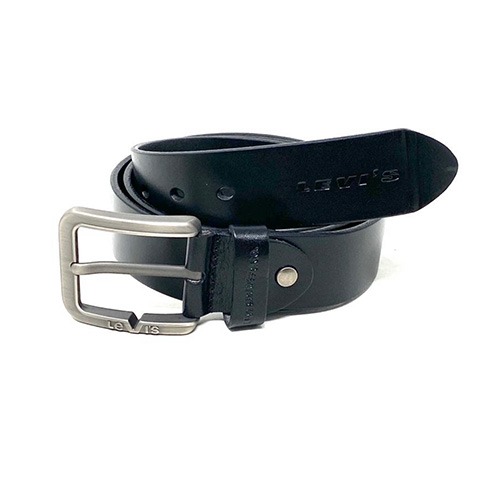 Levi's black leather belt
