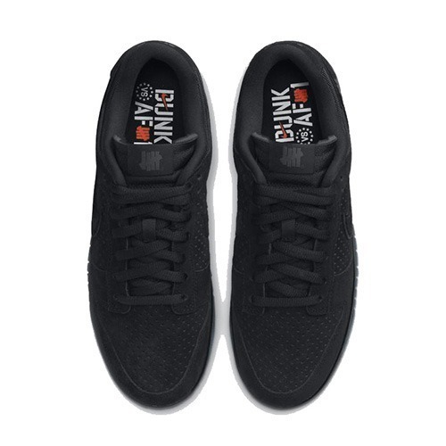 undefeated dunk low black
