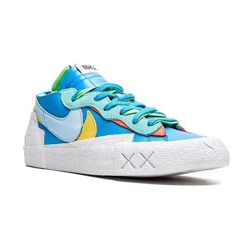 sacai kaws nike blazer sacai kaws nike blazer