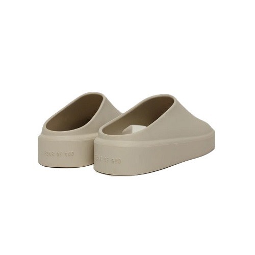 the California slip-on oat the California slip-on oat