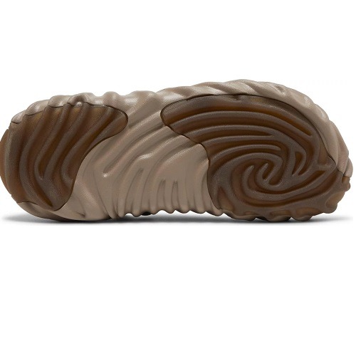 Salehe Bembury Menemsha clog_2 Salehe Bembury Menemsha clog