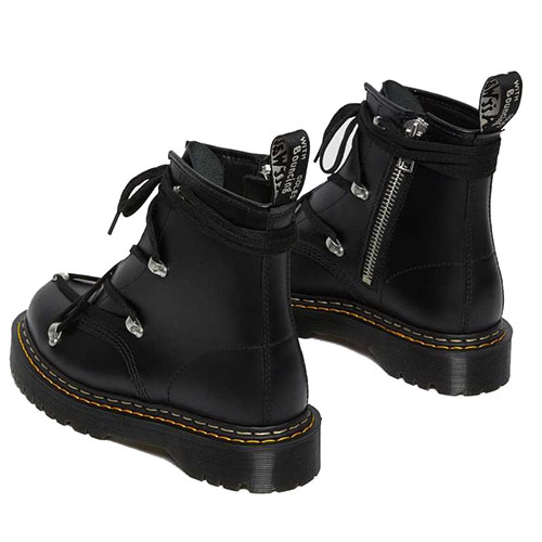 dr martens rick boot
