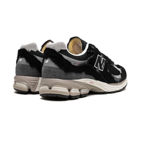 New Balance 2002R Protection Pack - BlackGrey-4 New Balance 2002R black/grey