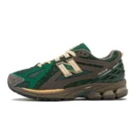New Balance 1906R Diamond