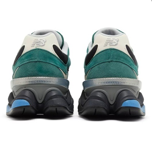 New Balance 9060 Green