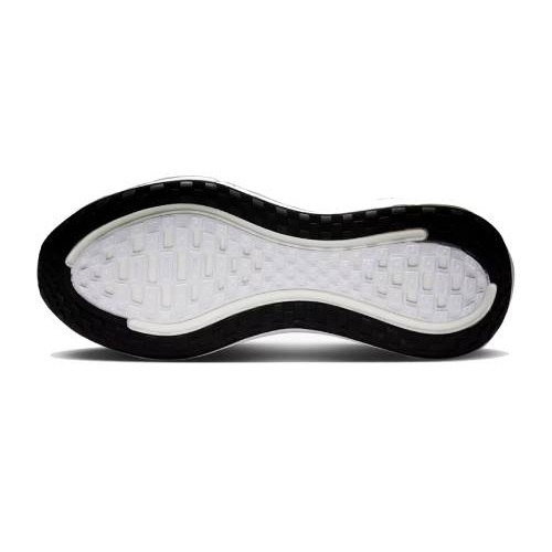 Nike Vomero 18 Black/White